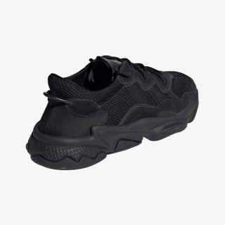 adidas Спортни обувки OZWEEGO Shoes 
