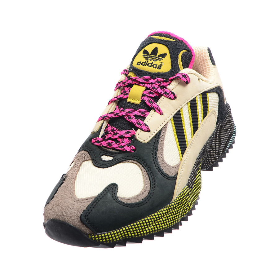 adidas Спортни обувки YUNG-1 