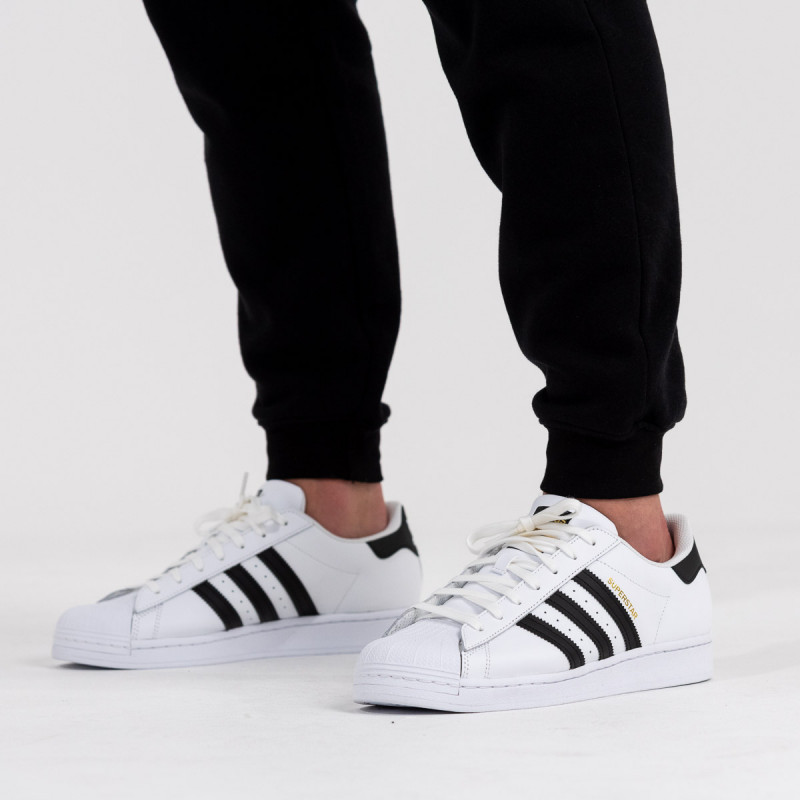adidas Спортни обувки Superstar 