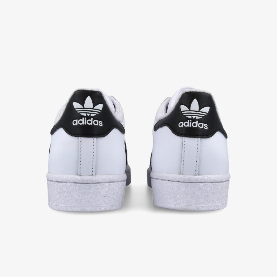 adidas Спортни обувки Superstar 