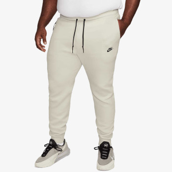NIKE Долнищe Tech Fleece 