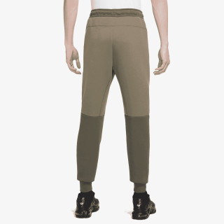 NIKE Долнищe Tech Fleece 