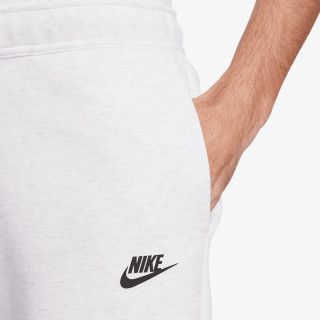 NIKE Къси панталони Tech Fleece 