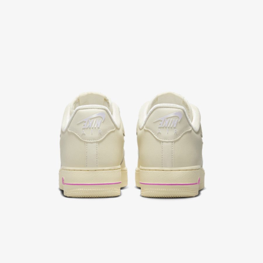 NIKE Спортни обувки WMNS AIR FORCE 1 '07 SE 