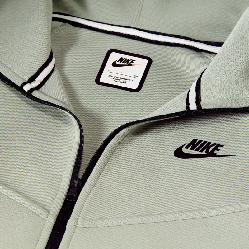 NIKE Суитшърт Sportswear Tech Fleece Windrunner 