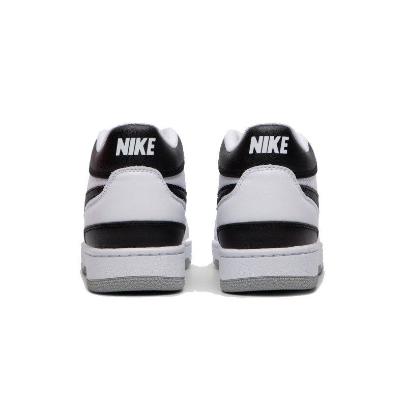 NIKE Спортни обувки NIKE ATTACK QS SP 