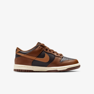 NIKE Спортни обувки NIKE DUNK LOW BG 