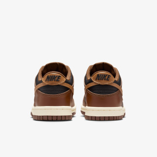 NIKE Спортни обувки NIKE DUNK LOW BG 