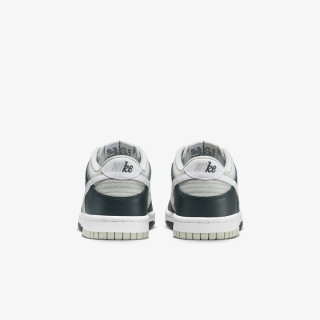 NIKE Спортни обувки NIKE DUNK LOW BG 