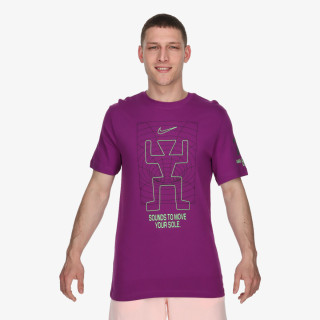 NIKE Тенискa M NSW TEE TREND IRIDESCENT HBR 