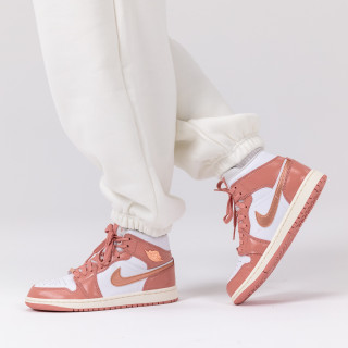 NIKE Спортни обувки WMNS AIR JORDAN 1 MID SE 
