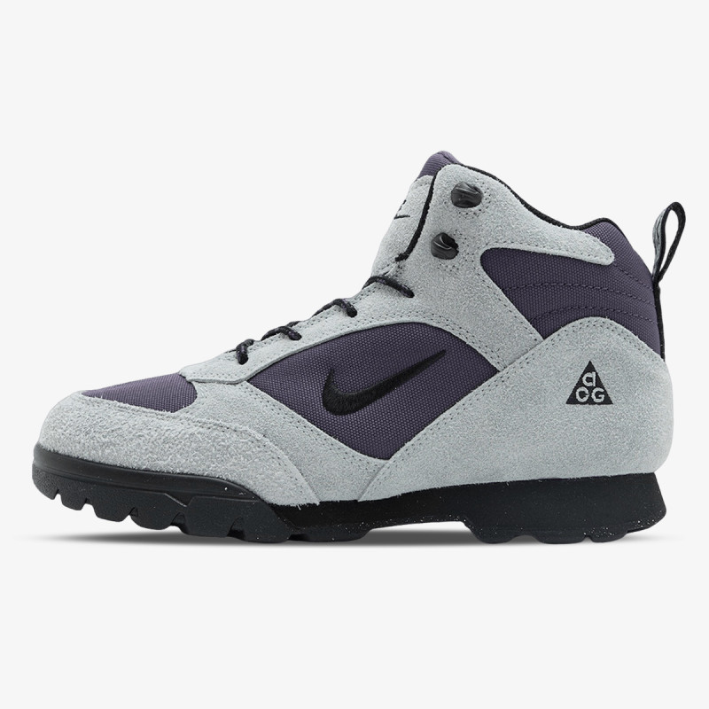 NIKE Спортни обувки ACG Torre 