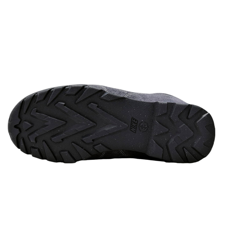 NIKE Спортни обувки ACG Torre 