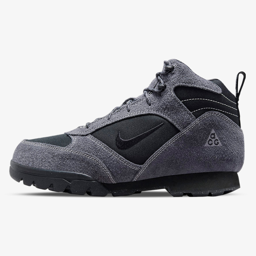 NIKE Спортни обувки ACG Torre 