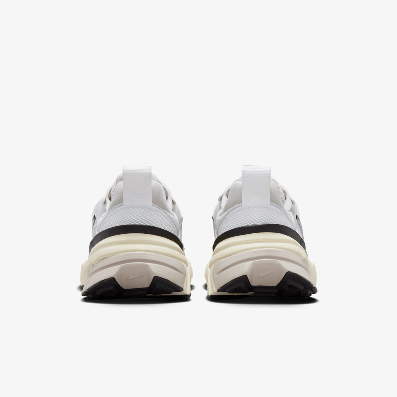 NIKE Спортни обувки V2K Run 