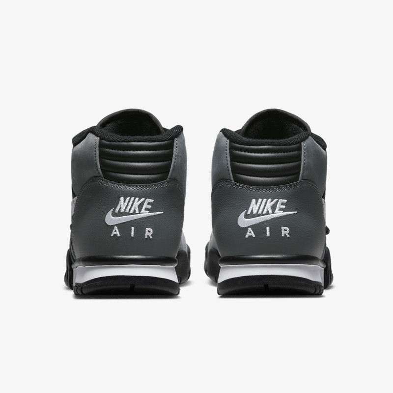 NIKE Спортни обувки AIR TRAINER 1 