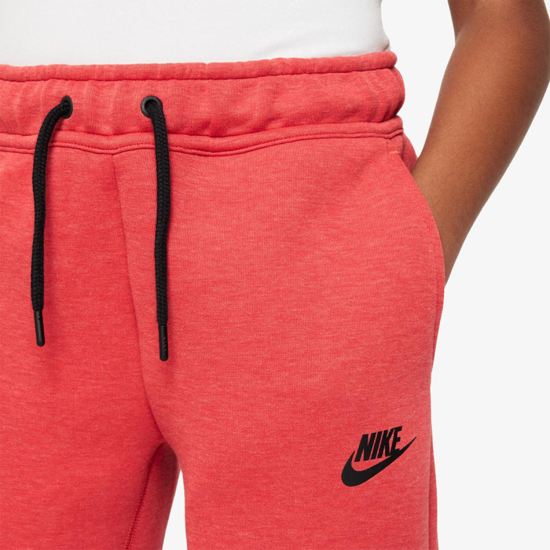 NIKE Къси панталони Tech Fleece 