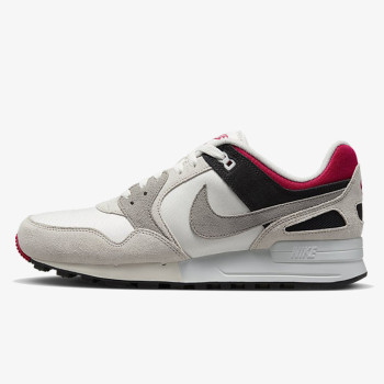 NIKE Спортни обувки AIR PEGASUS '89 