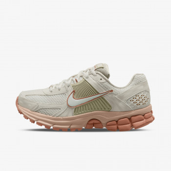 NIKE Спортни обувки Zoom Vomero 5 