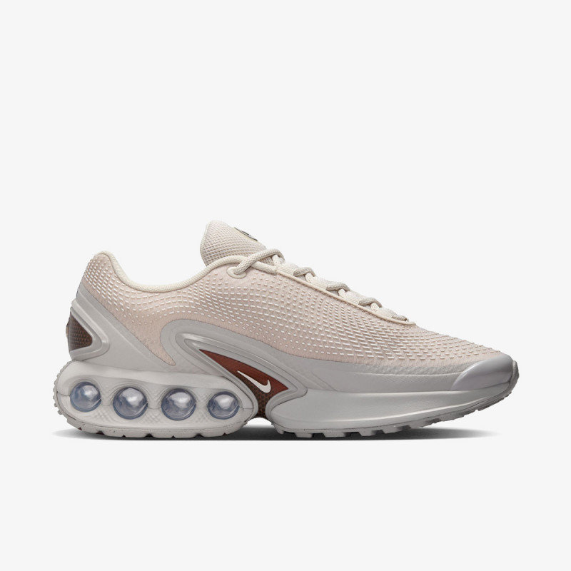 NIKE Спортни обувки W AIR MAX DN 