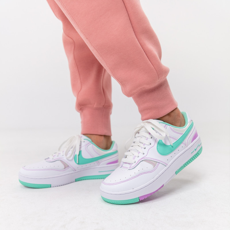NIKE Спортни обувки Gamma Force 