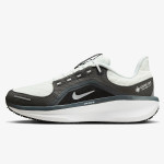 NIKE Спортни обувки AIR WINFLO 11 GTX 