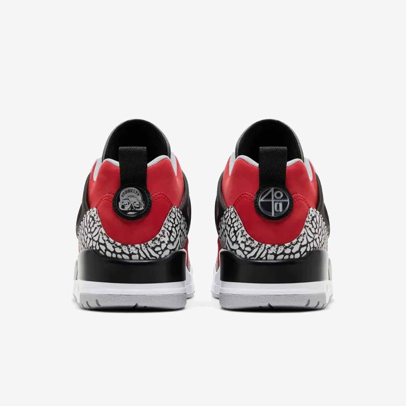 NIKE Спортни обувки Jordan Spizike Low 