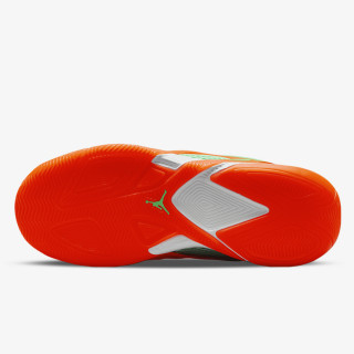 NIKE Спортни обувки JORDAN HEIR 