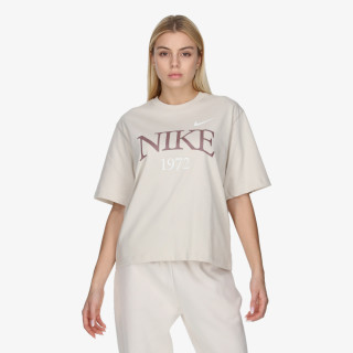 NIKE Тенискa W NSW TEE CLASSICS BOXY 