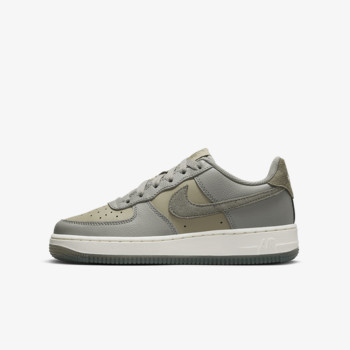 NIKE Спортни обувки NIKE Спортни обувки AIR FORCE 1 LV8 4 BG 