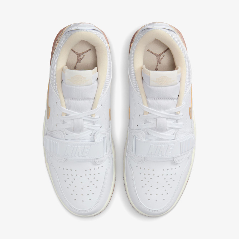 NIKE Спортни обувки Air Jordan Legacy 312 