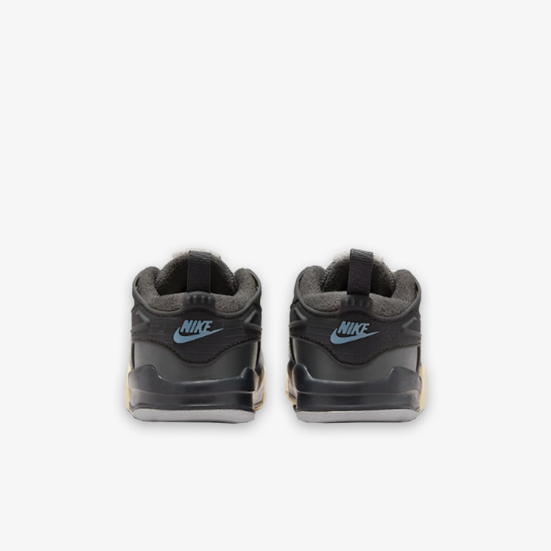 NIKE Спортни обувки Air Jordan 4 RM 