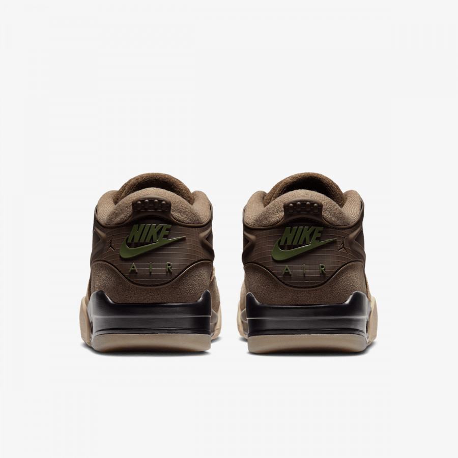 NIKE Спортни обувки AIR JORDAN 4 RM 