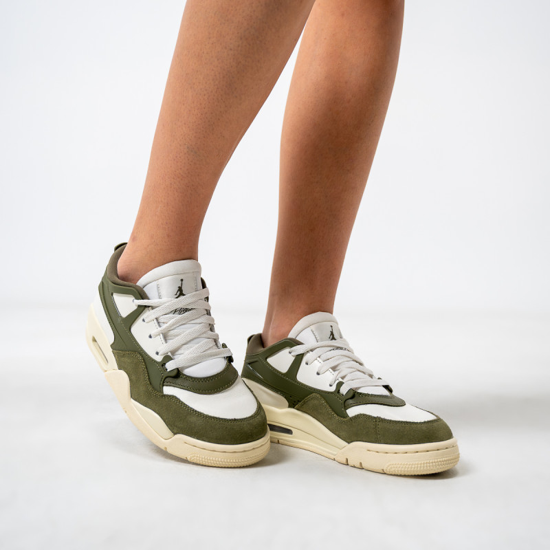 NIKE Спортни обувки WMNS AIR JORDAN 4 RM 