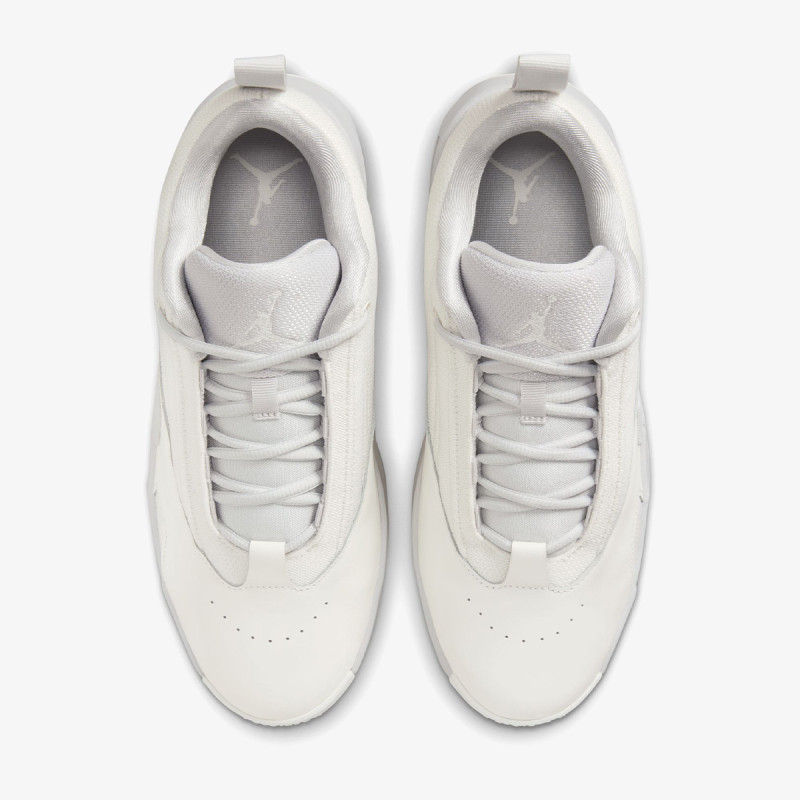 NIKE Спортни обувки Jordan Max Aura 6 
