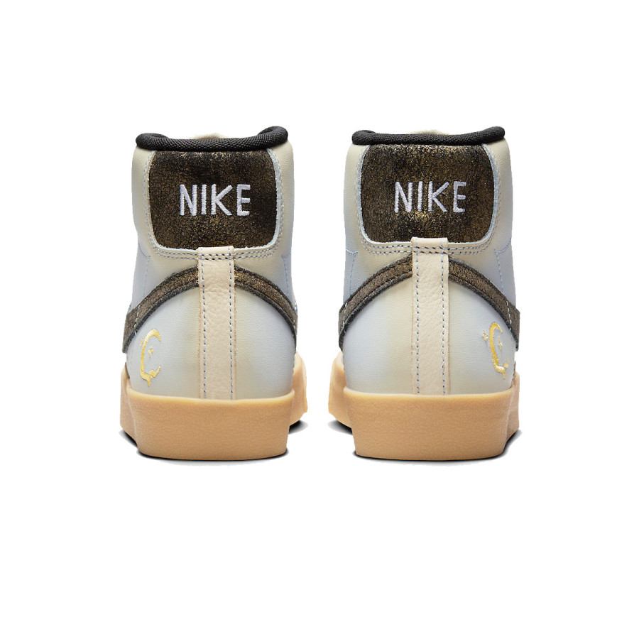 NIKE Спортни обувки W BLAZER MID '77 PRM DDM 