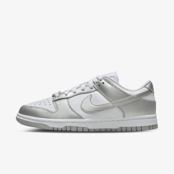 NIKE Спортни обувки NIKE Спортни обувки WMNS NIKE DUNK LOW SH 