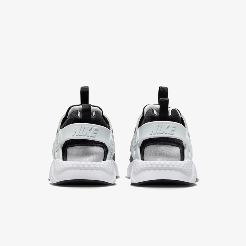 NIKE Спортни обувки HUARACHE RUN 2.0 BP 