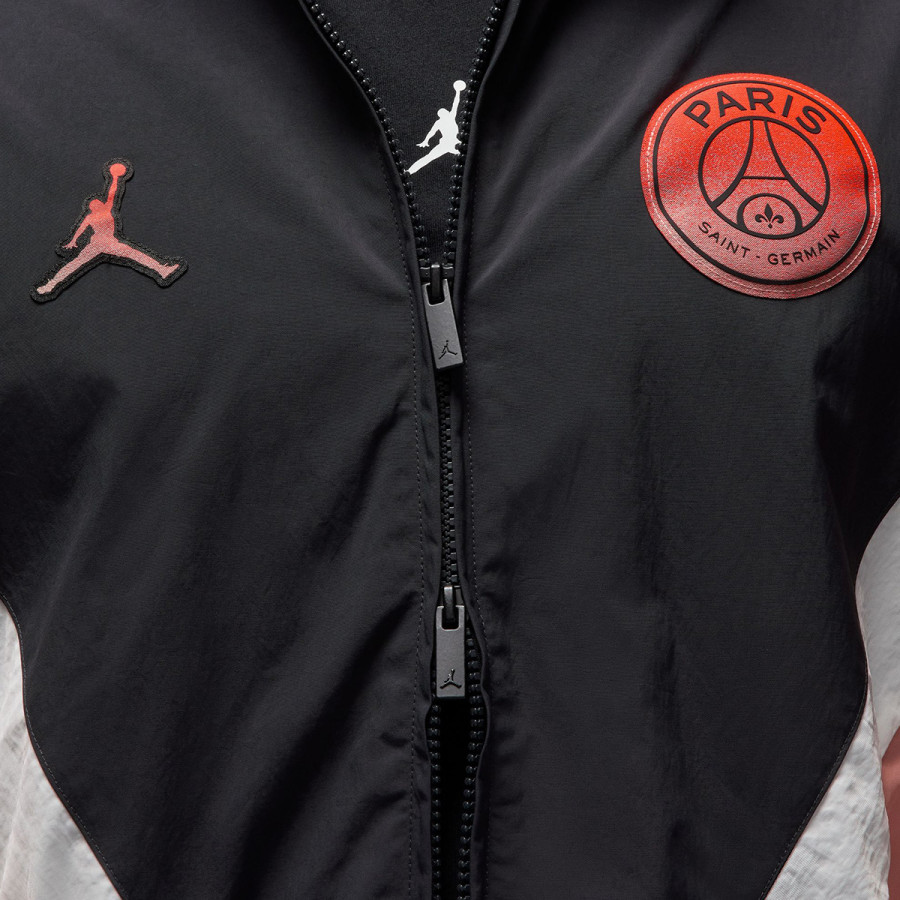 NIKE Яке Jordan x Paris Saint-Germain 
