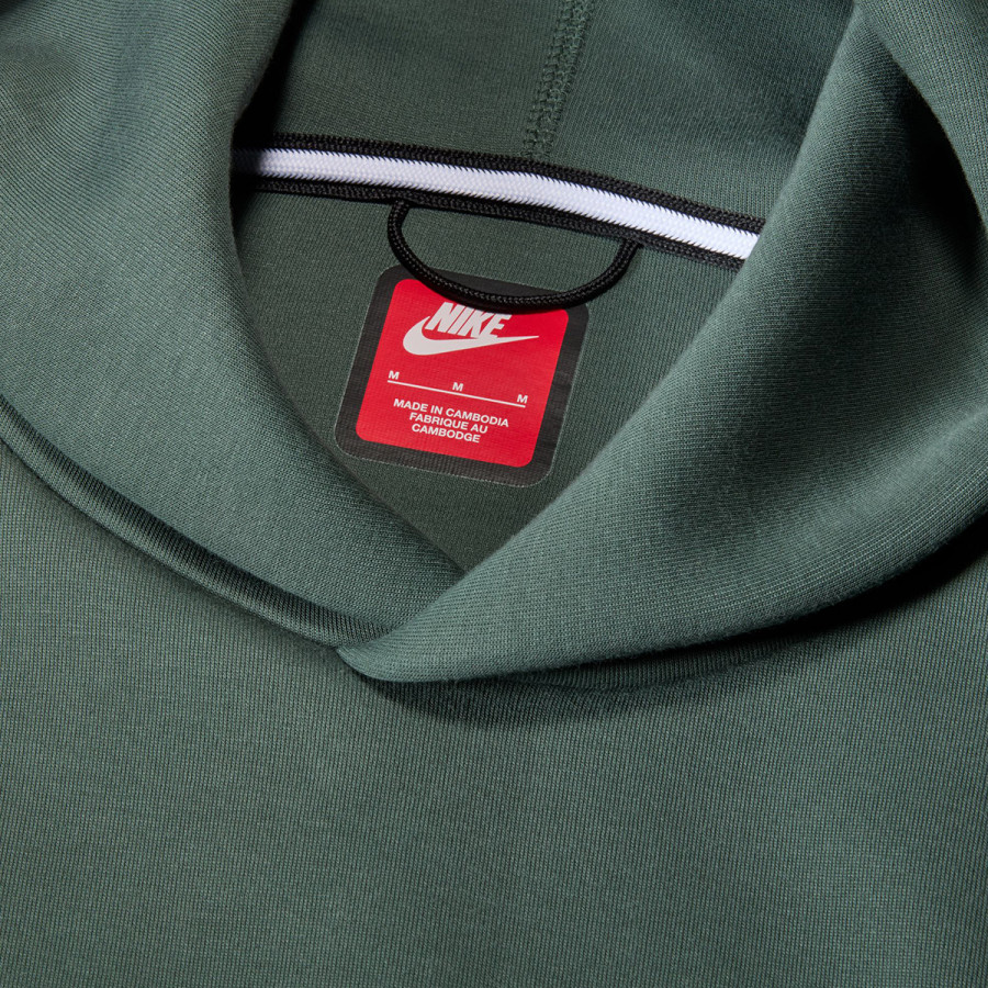 NIKE Суитшърт Tech 