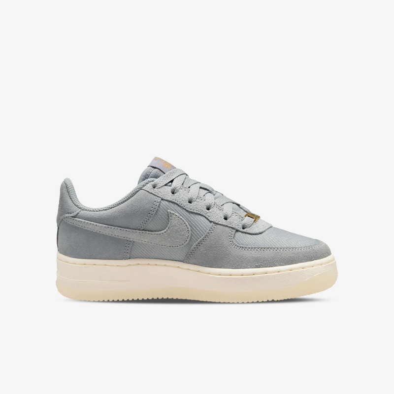 NIKE Спортни обувки AIR FORCE 1 LV8 3 BG 