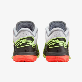 NIKE Спортни обувки LEBRON XXII 