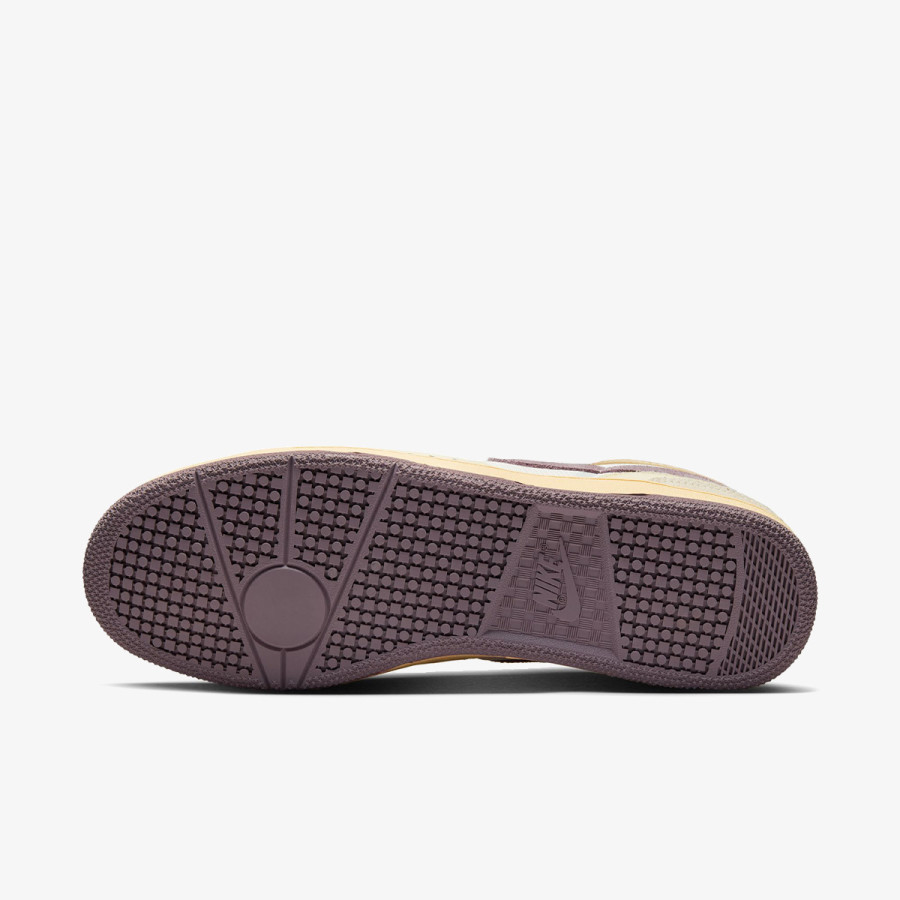NIKE Спортни обувки Attack 