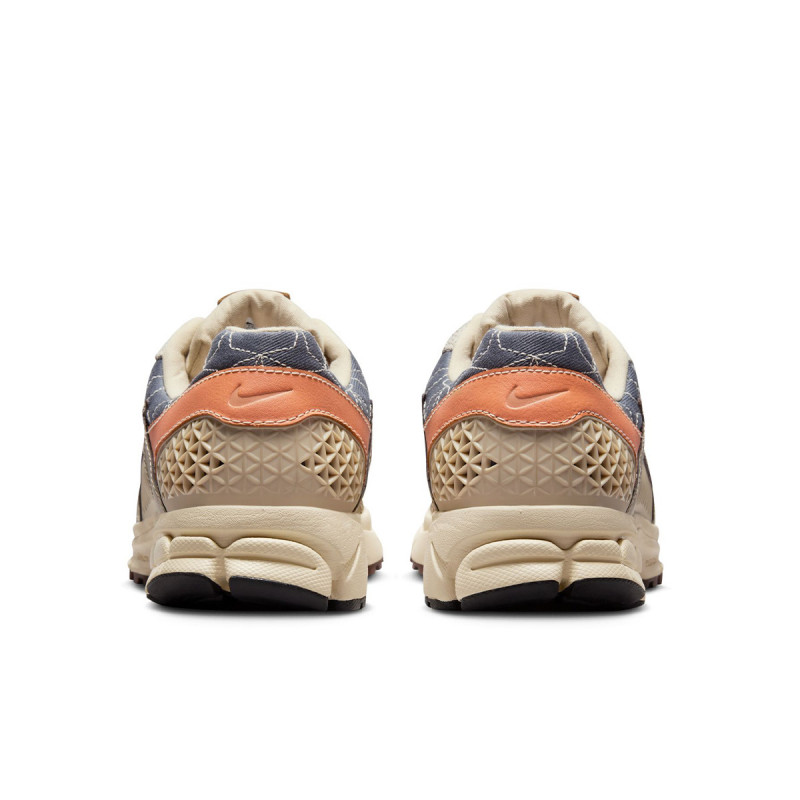 NIKE Спортни обувки Zoom Vomero 5 