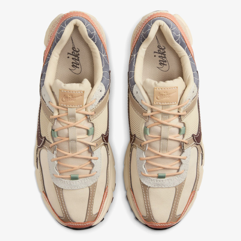 NIKE Спортни обувки Zoom Vomero 5 