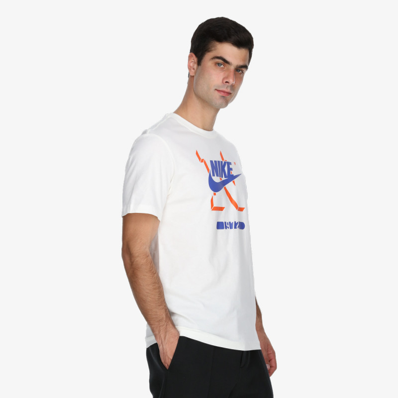 NIKE Тенискa Futura 