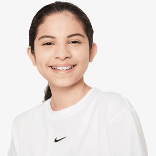 NIKE Тенискa Sportswear Essential 