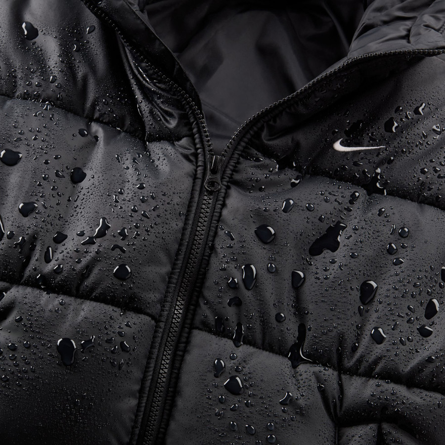 NIKE Яке Classic 