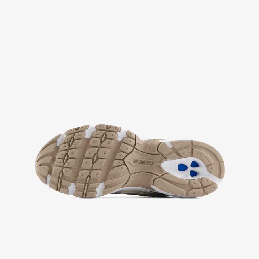 NEW BALANCE Спортни обувки K 740 