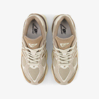 NEW BALANCE Спортни обувки K 9060 